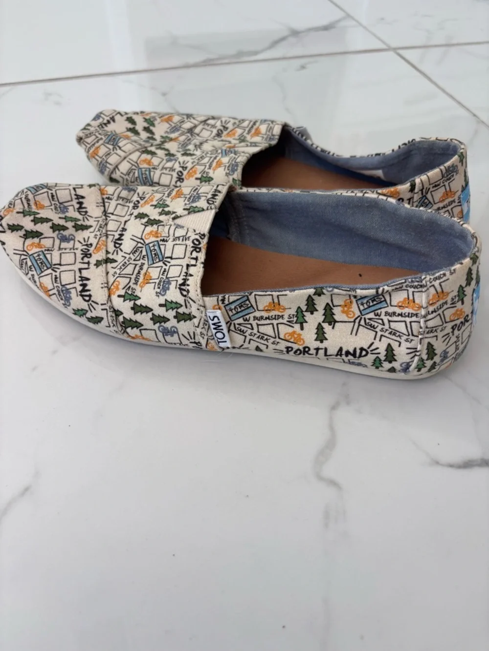 TOMS Portland Map Print Slip On Flats Alpargata Casual Shoes Size 8
